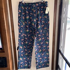 Duluth Trading Co. Flannel Lounge Pants - Christmas Beaver Print - Men's medium